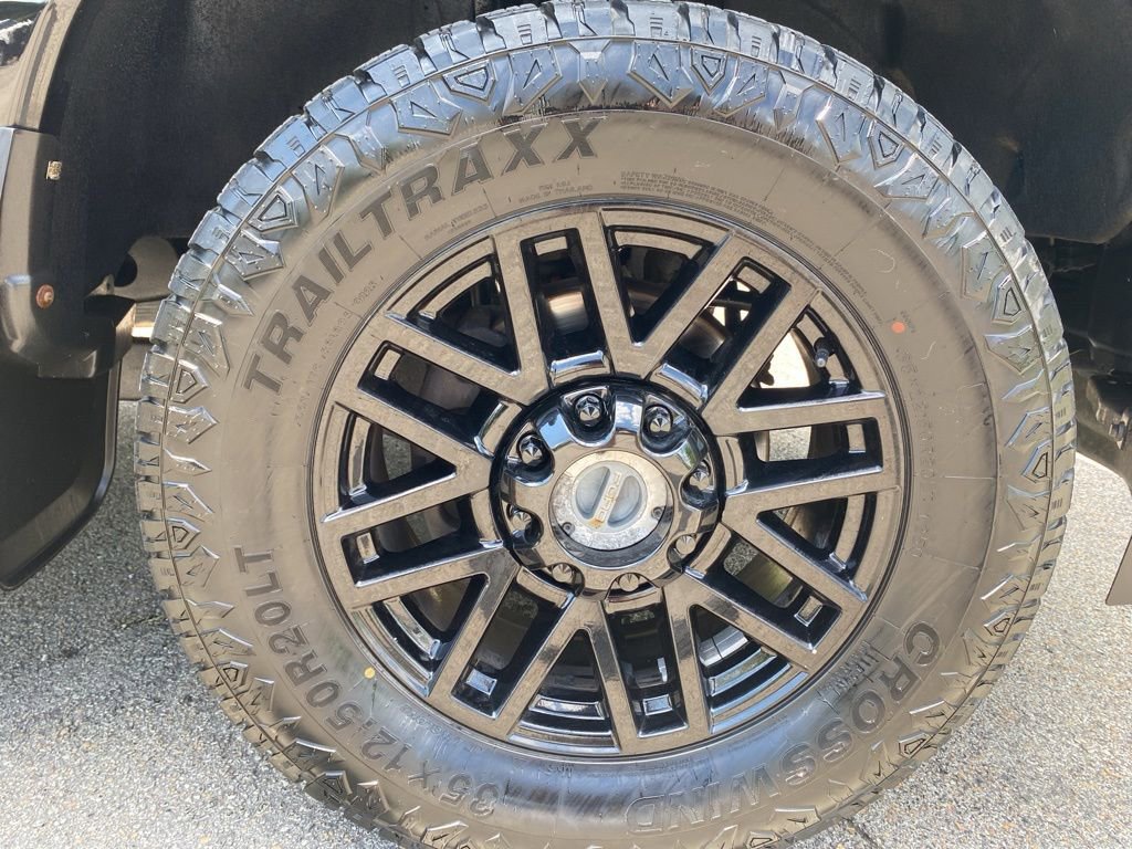 Certified 2020 Ford F250 XLT AWD/4WD image 9