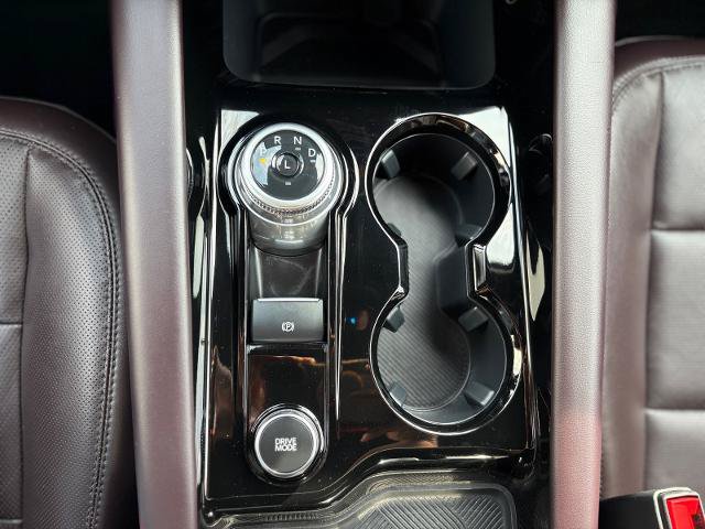 Certified 2026 Ford Explorer Platinum AWD/4WD image 25