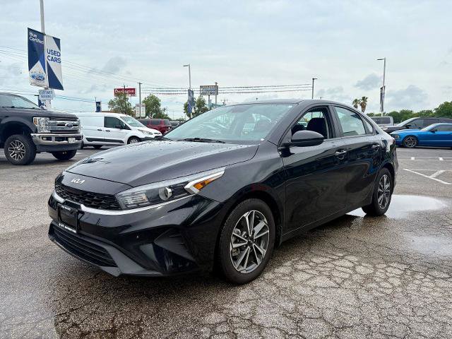 Used 2022 Kia Forte LXS FWD image 7