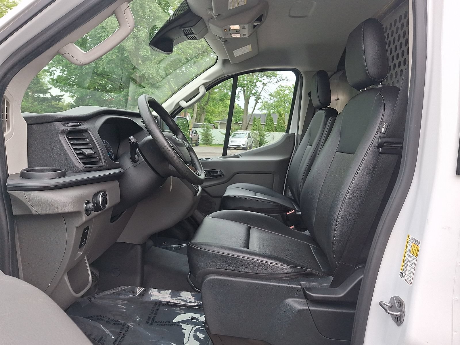 Certified 2023 Ford Transit 150 Low Roof RWD image 15