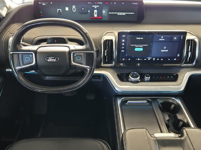 Certified 2025 Ford Expedition Platinum AWD/4WD image 30
