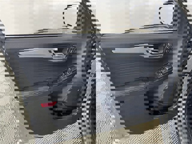 Certified 2024 Ford Escape Platinum image 16