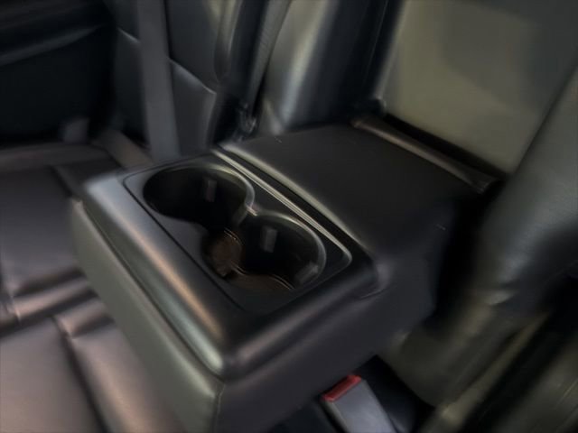 Certified 2021 Ford Explorer XLT w/ Equipment Group 202A image 18