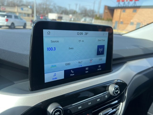 Certified 2022 Ford Escape SE image 12