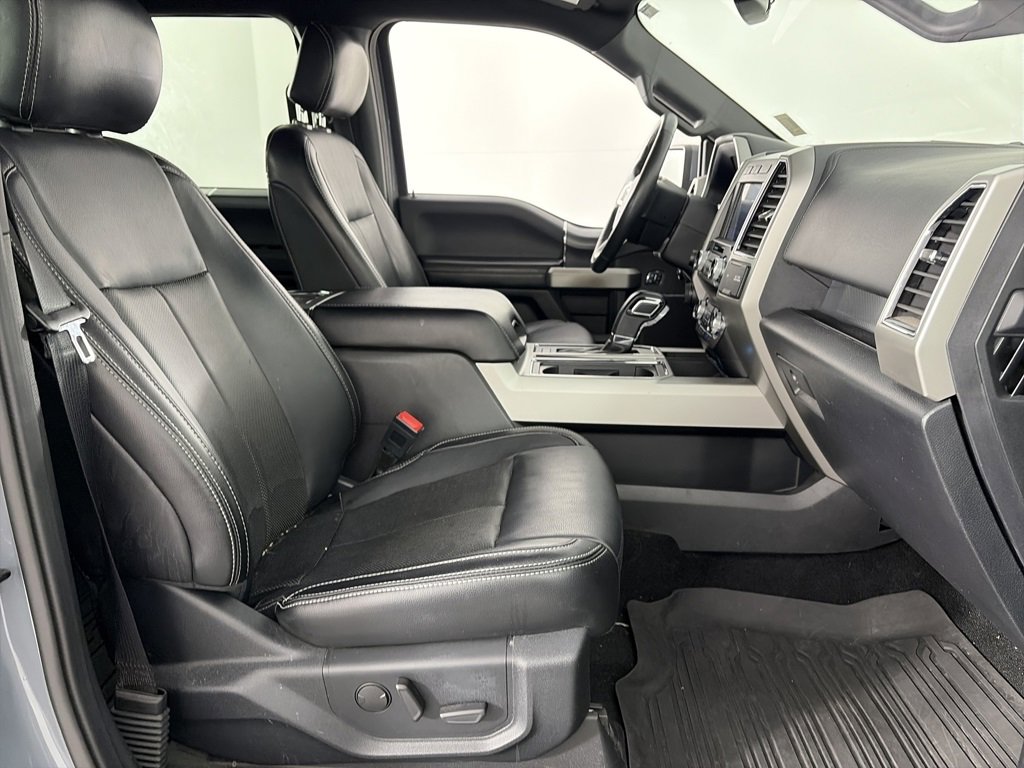 Certified 2019 Ford F150 Lariat w/ Equipment Group 502A Luxury image 32