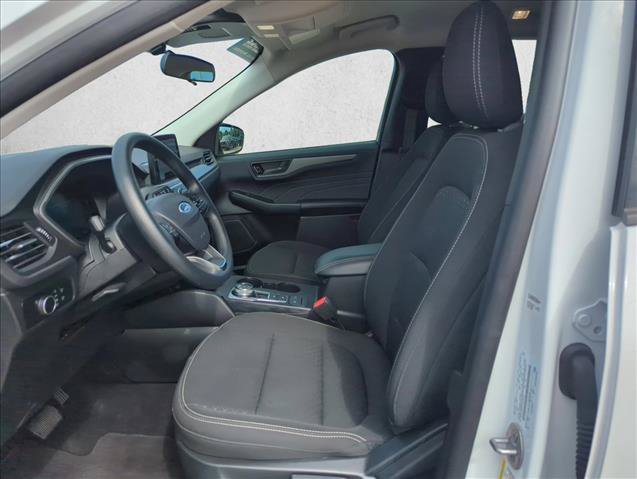 Certified 2025 Ford Escape Active FWD image 16