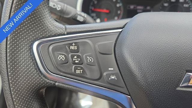 Used 2025 Chevrolet Malibu LT FWD image 18