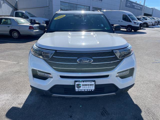 Certified 2021 Ford Explorer XLT w/ Equipment Group 202A image 8