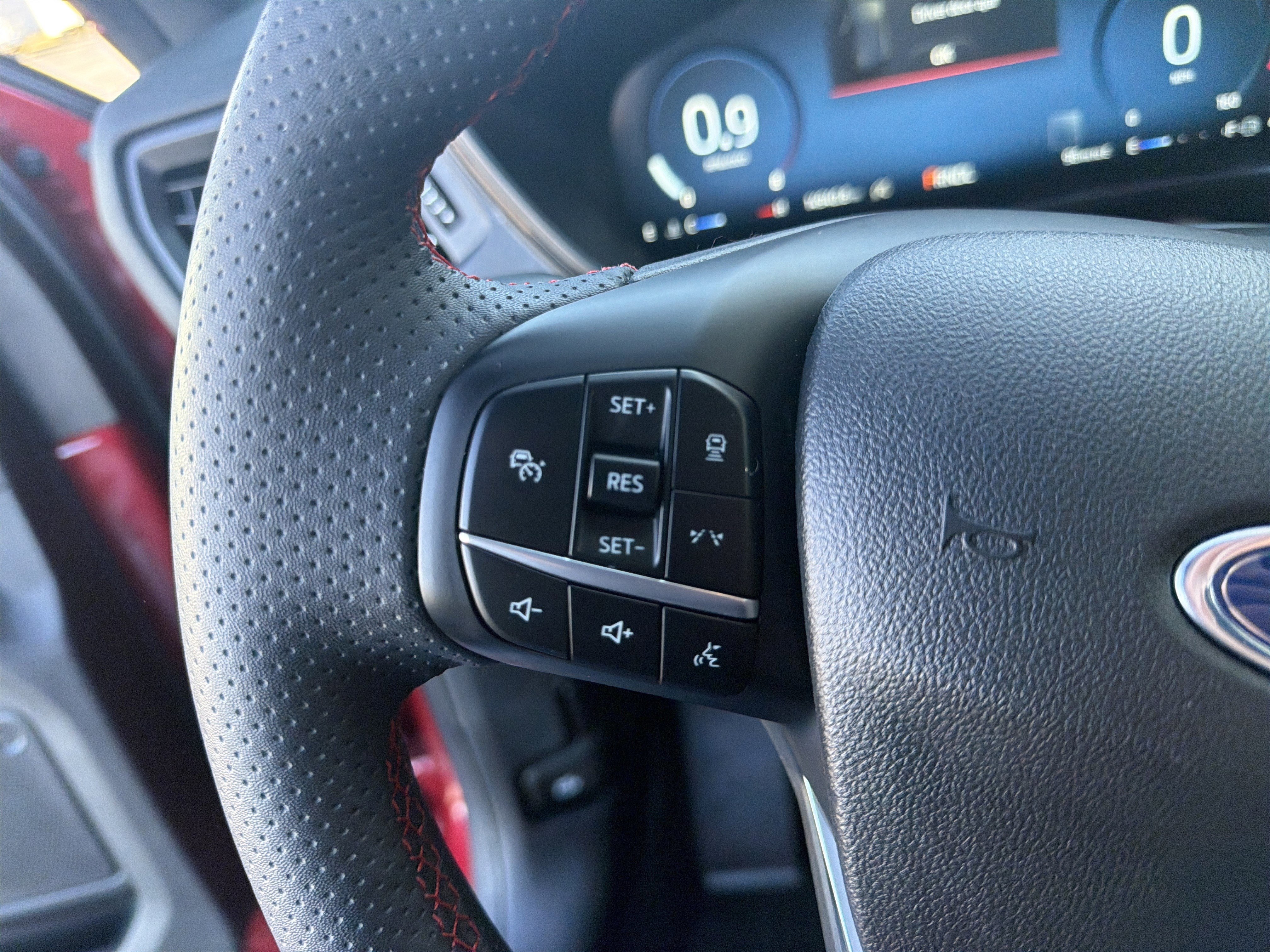 Certified 2023 Ford Escape ST-Line Elite image 37