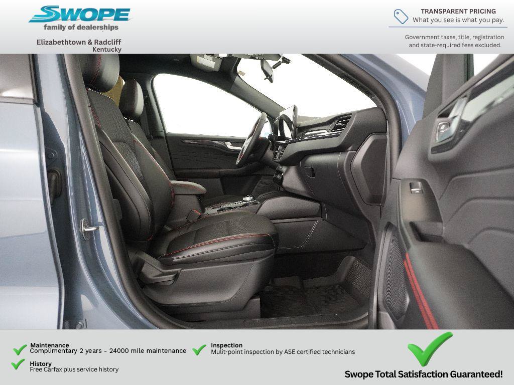 Certified 2025 Ford Escape ST-Line w/ Tech Pack #1 AWD/4WD image 10