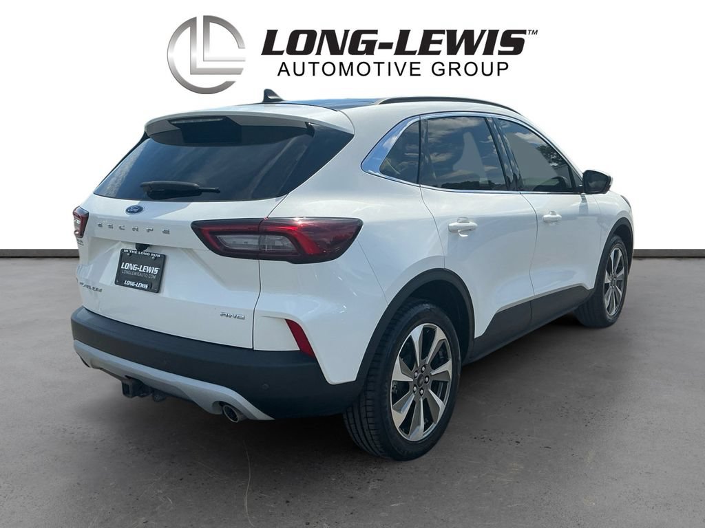 Certified 2023 Ford Escape Platinum w/ Class II Trailer Tow Package AWD/4WD image 7