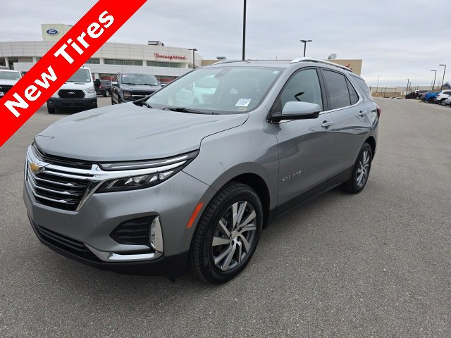 Used 2023 Chevrolet Equinox Premier image 1