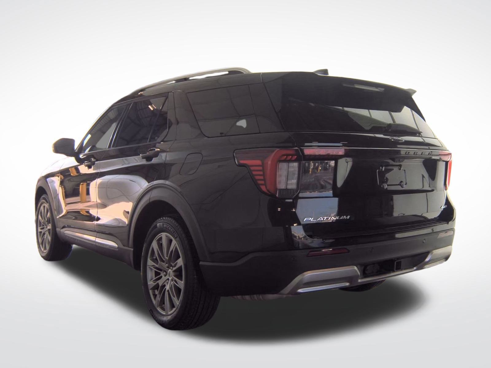 Certified 2025 Ford Explorer Platinum image 5