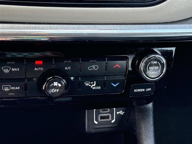 Used 2024 Jeep Compass Limited AWD/4WD image 28