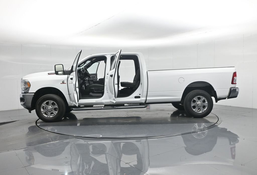 Used 2024 RAM 3500 Big Horn image 60