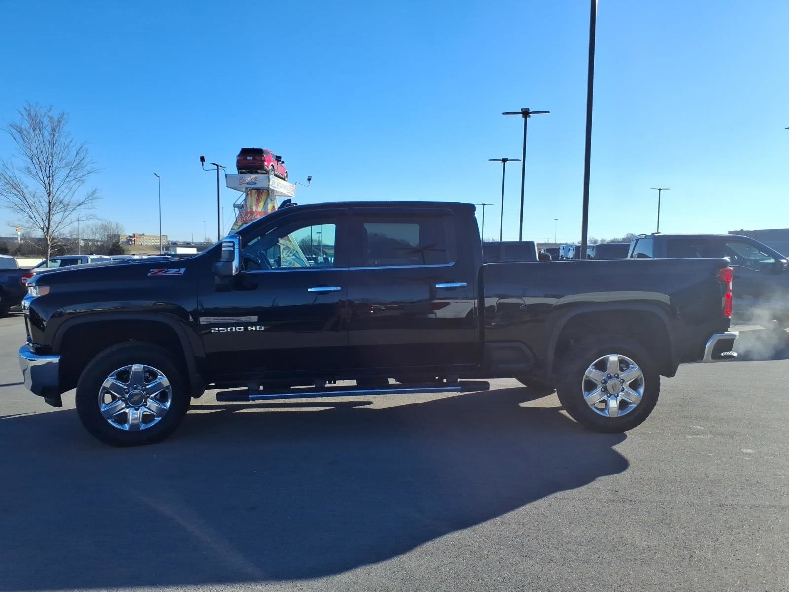 Used 2022 Chevrolet Silverado 2500 LTZ w/ Z71 Off-Road Package image 2