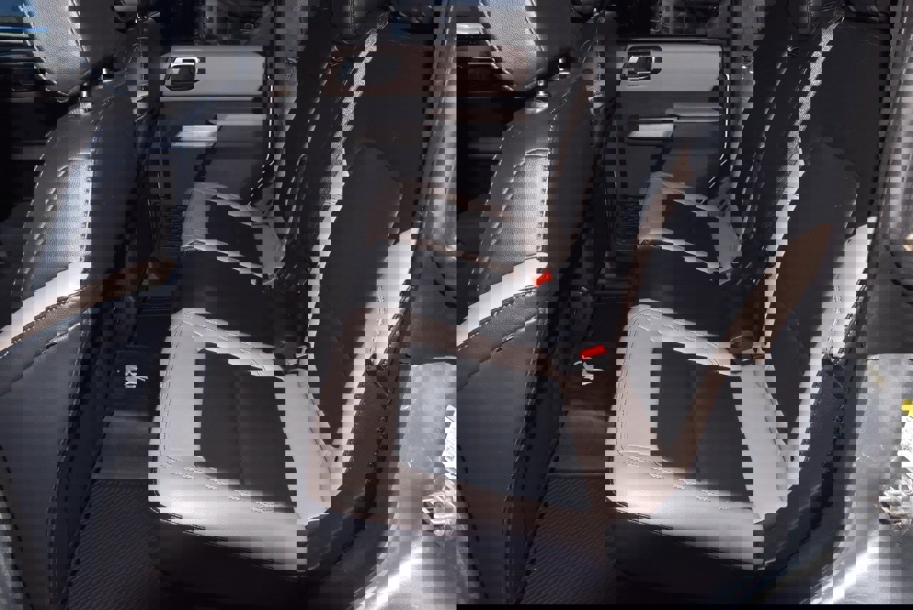 Certified 2023 Ford Bronco Wildtrak image 14