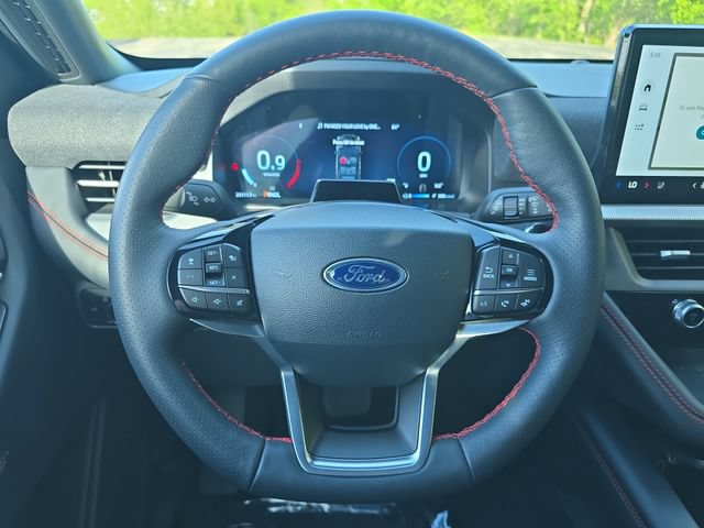 Certified 2025 Ford Explorer ST-Line w/ ST-Line Street Pack AWD/4WD image 19