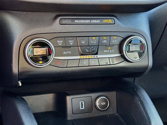 Certified 2020 Ford Escape Titanium AWD/4WD image 17