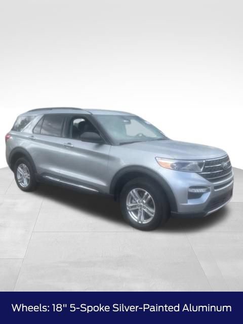 Certified 2023 Ford Explorer XLT w/ Equipment Group 202A AWD/4WD image 11