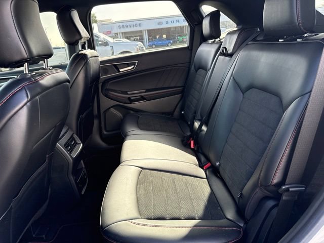 Certified 2023 Ford Edge ST-Line AWD/4WD image 8