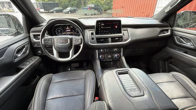 Used 2022 GMC Yukon SLT w/ SLT Luxury Package AWD/4WD image 27
