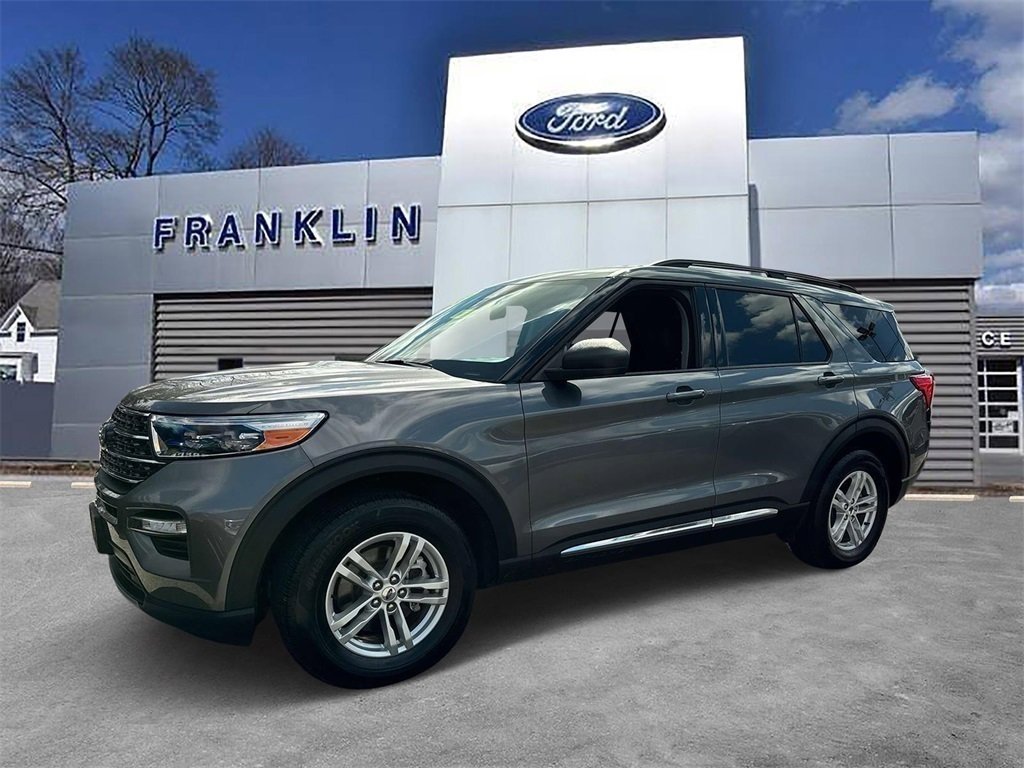 Certified 2022 Ford Explorer XLT w/ Equipment Group 202A
