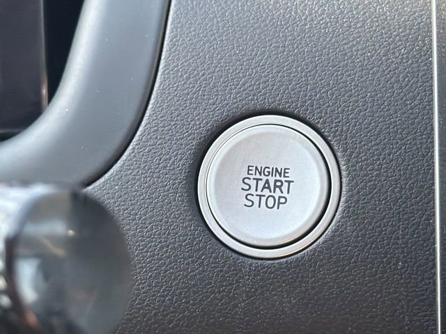 Used 2024 Hyundai Tucson Limited FWD image 19