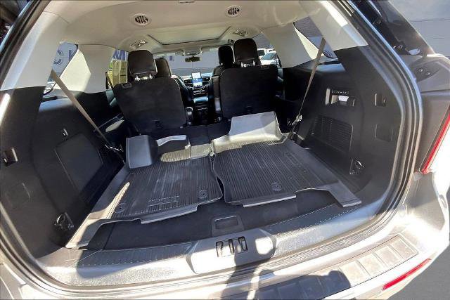Certified 2022 Ford Explorer Limited w/ Limited Technology Package image 26