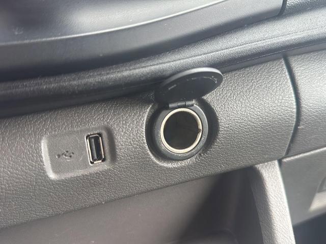 Certified 2022 Ford Transit 250 w/ Exterior Upgrade Package image 16