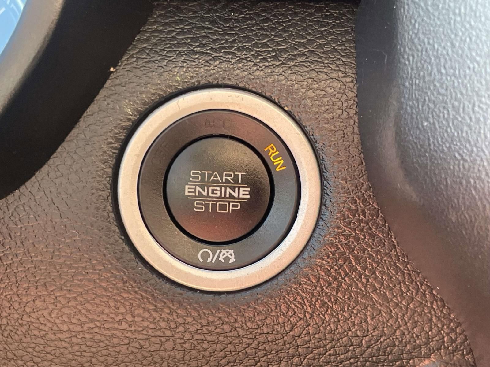 Used 2020 RAM 1500 Laramie image 24