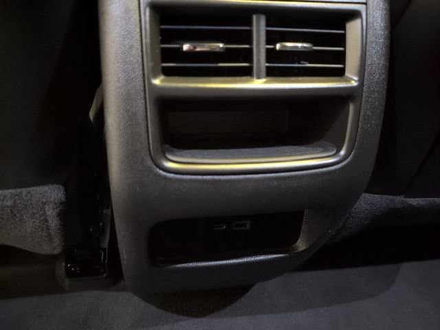 Certified 2023 Cadillac XT5 Sportv w/ Technology Package image 36