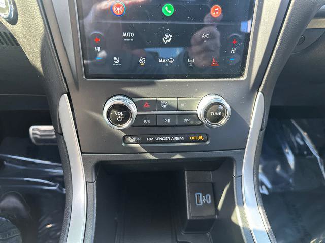 Certified 2024 Ford Edge ST-Line AWD/4WD image 22