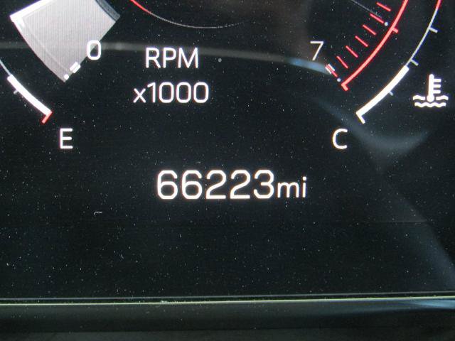 Used 2025 GMC Yukon XL Elevation AWD/4WD image 33