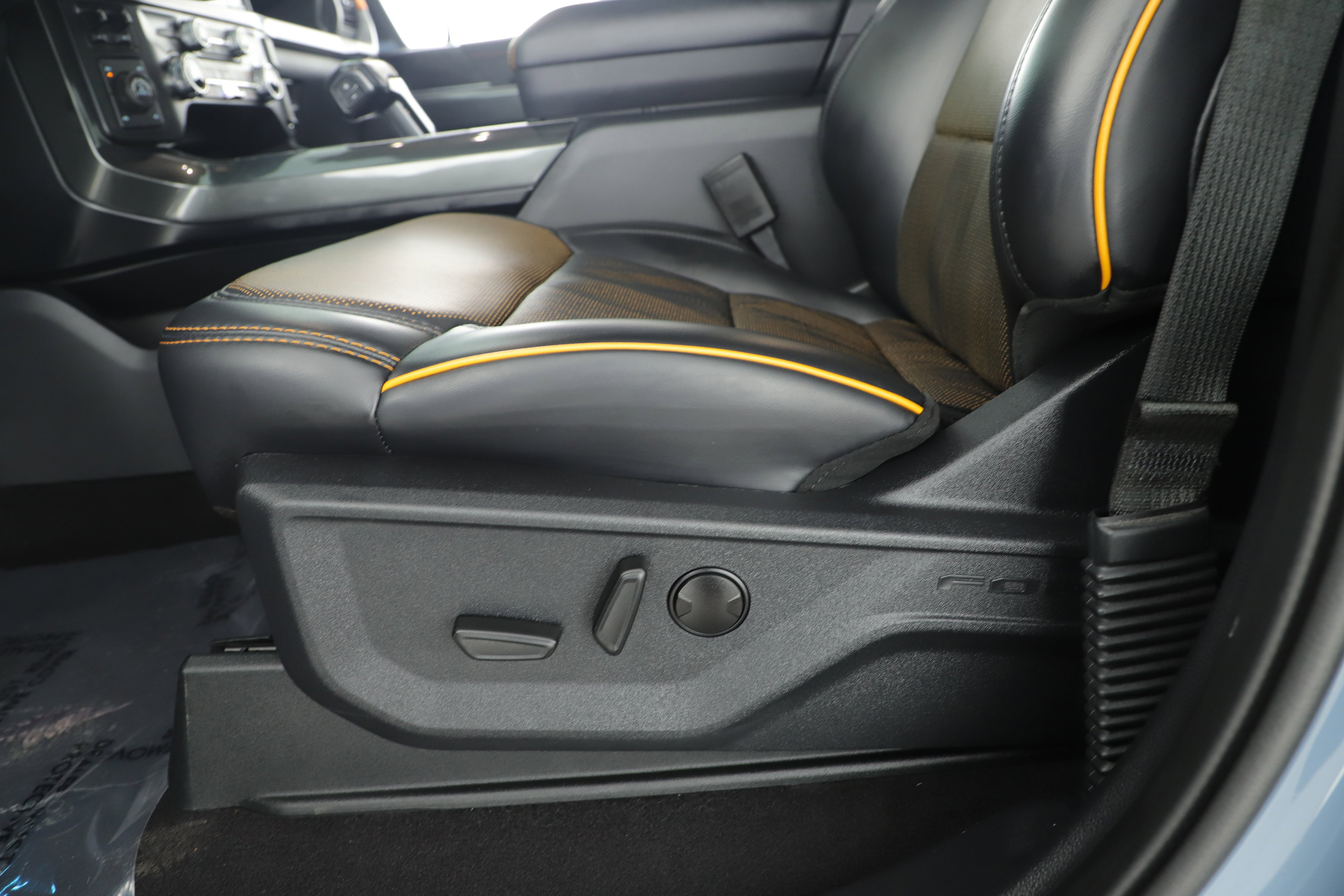 Certified 2023 Ford F150 Tremor w/ Equipment Group 402A High image 12