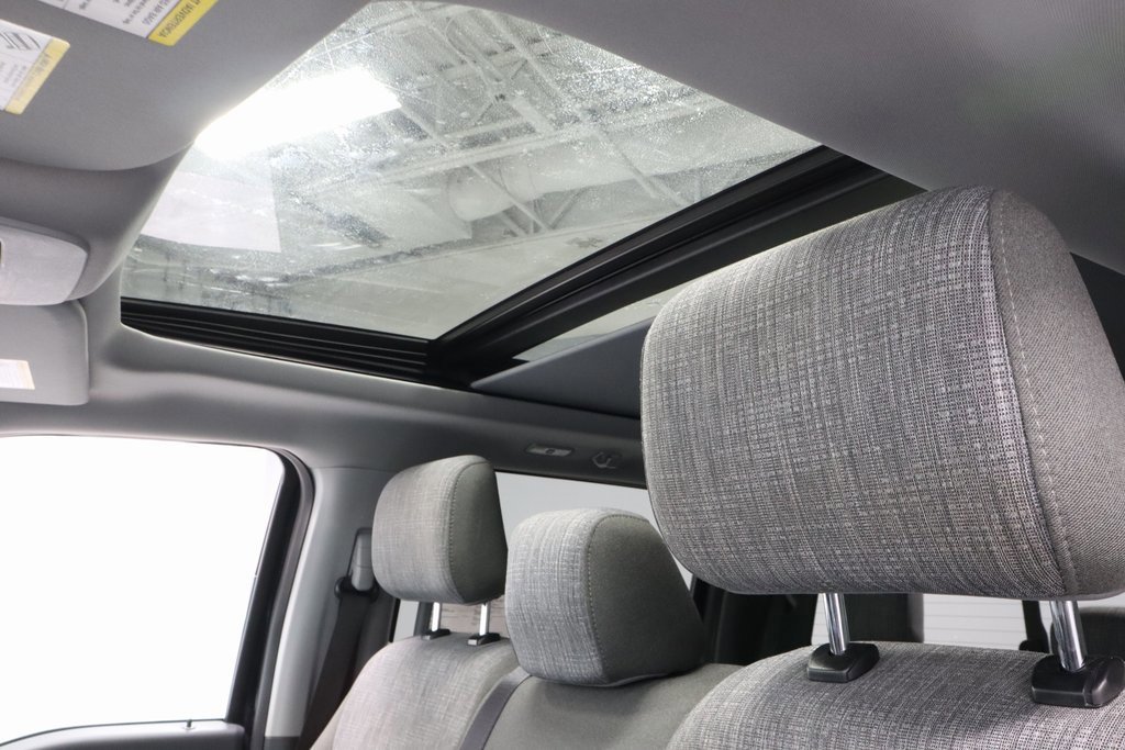 Certified 2023 Ford F150 XLT w/ Equipment Group 302A High image 33