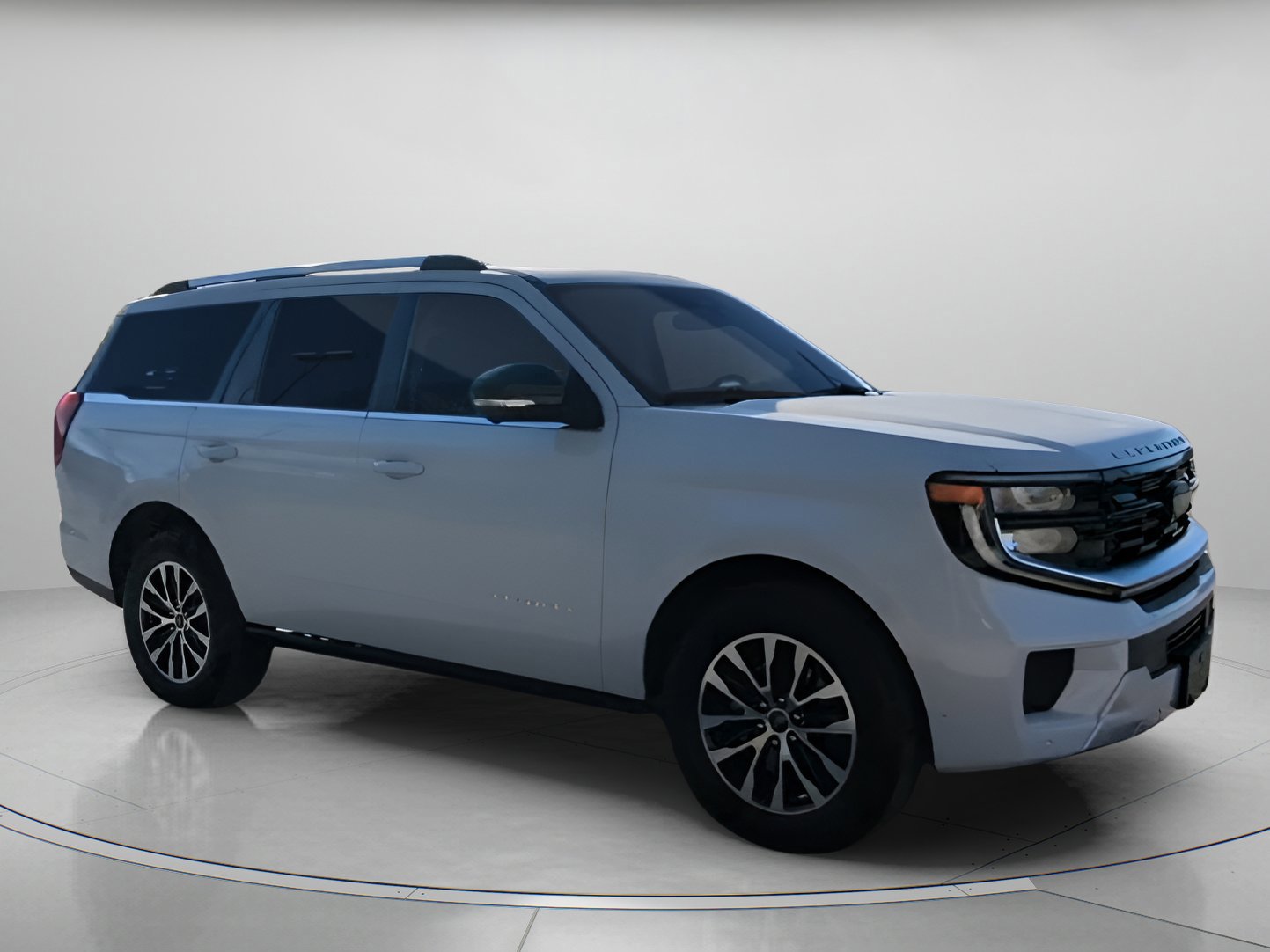 Certified 2025 Ford Expedition Platinum image 31