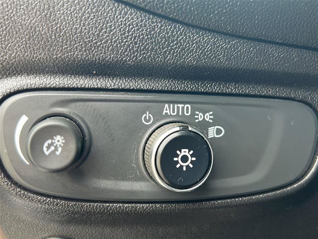 Used 2024 Chevrolet Equinox LT AWD/4WD image 23