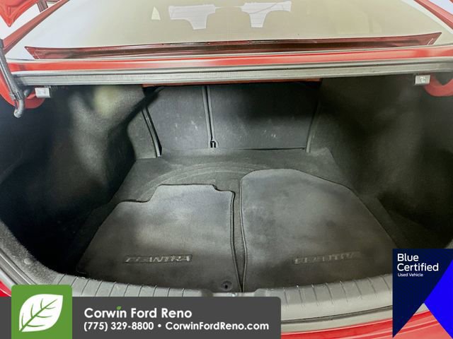 Used 2018 Hyundai Elantra SE image 26
