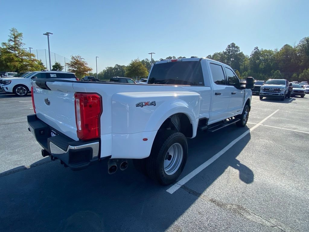 Certified 2024 Ford F350 XLT AWD/4WD image 7