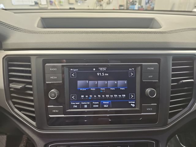 Used 2023 Volkswagen Atlas Cross Sport SE AWD/4WD image 20