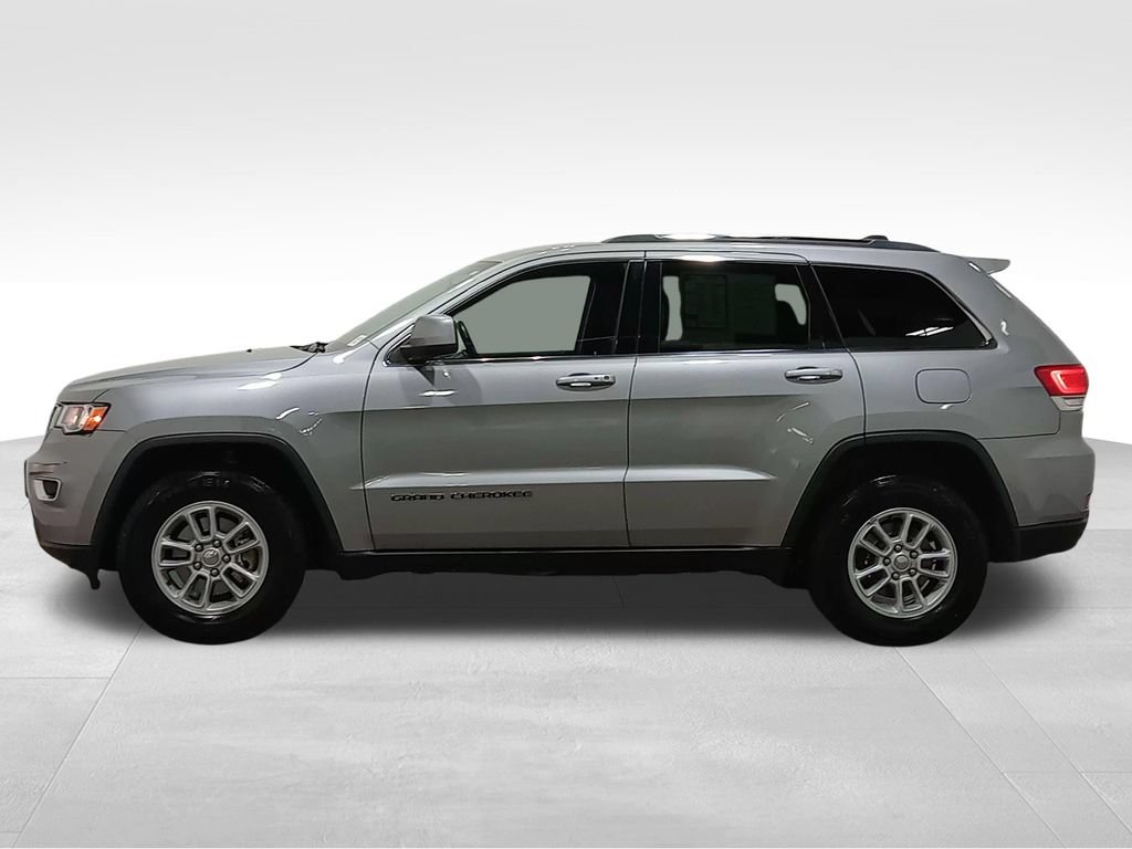 Used 2019 Jeep Grand Cherokee Laredo AWD/4WD image 7