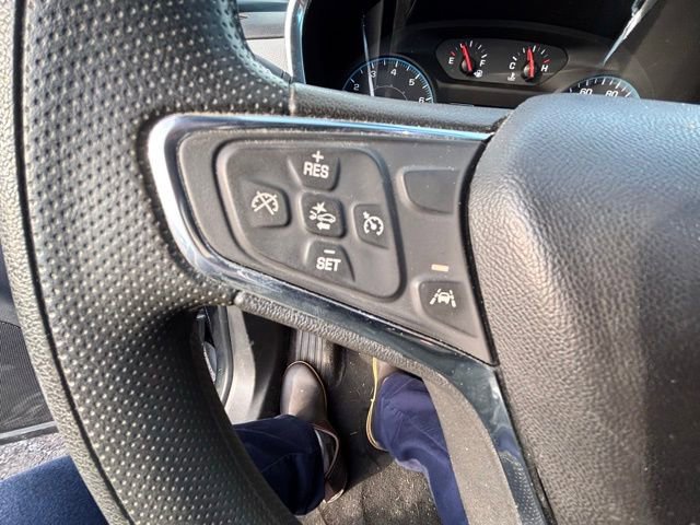 Used 2020 Chevrolet Equinox LS image 12