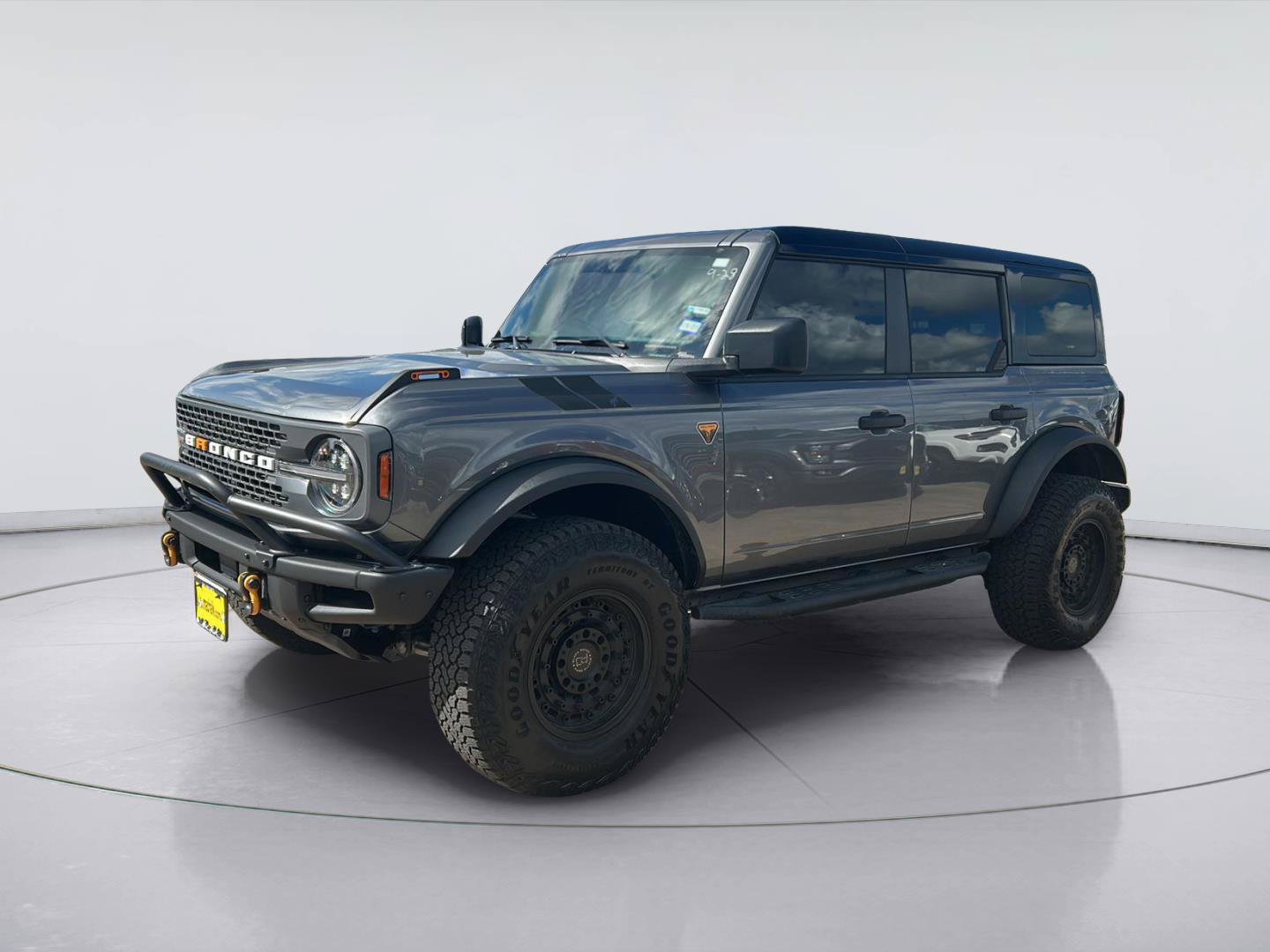 Certified 2025 Ford Bronco Badlands w/ Sasquatch Package