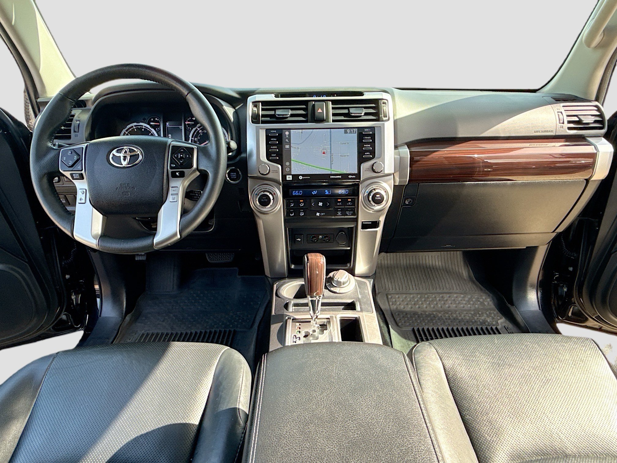 Used 2022 Toyota 4Runner Limited AWD/4WD image 3
