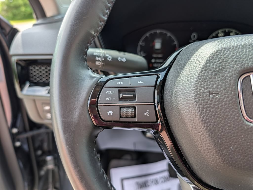 Used 2025 Honda CR-V EX-L image 10