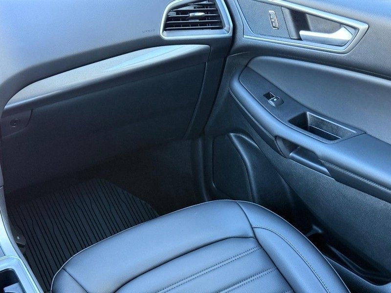 Certified 2024 Ford Edge SEL w/ Convenience Package image 14