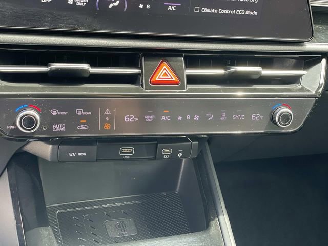 Used 2023 Kia Niro Wave FWD image 16