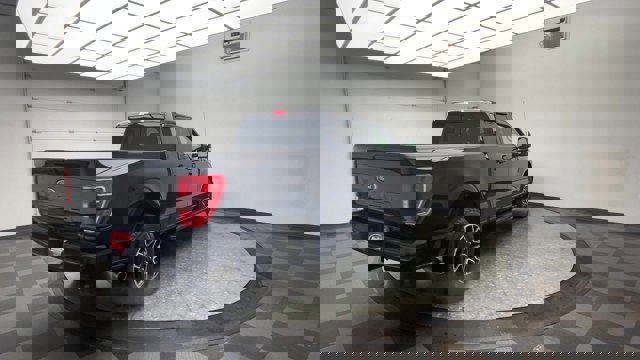 Certified 2022 Ford F150 XLT w/ Equipment Group 302A High image 5