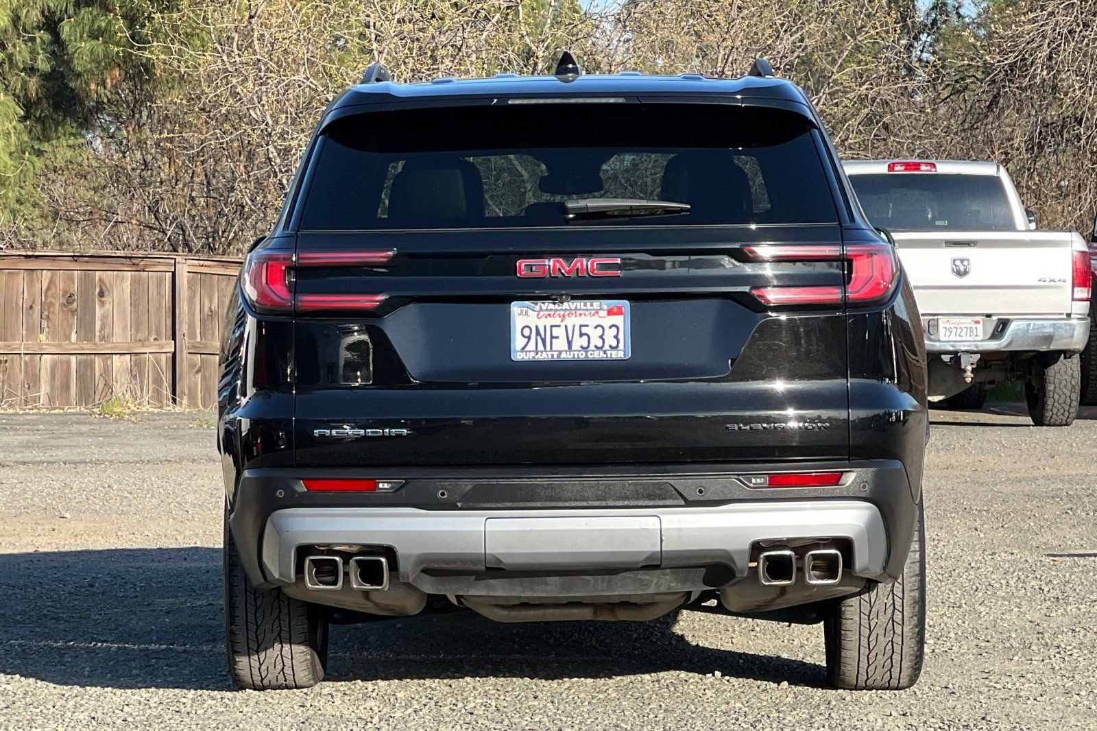 Used 2024 GMC Acadia Elevation image 4